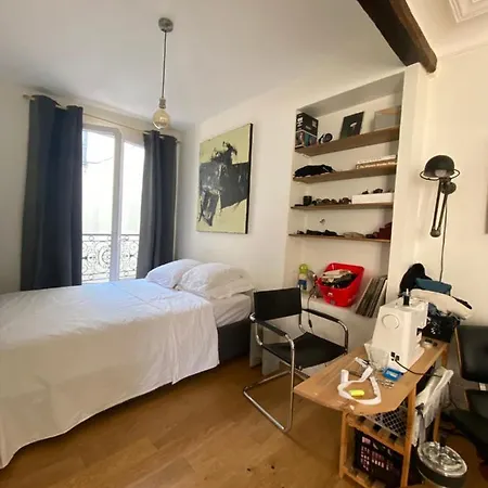 Republique Apartment *